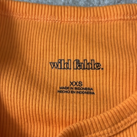 Wild fable crop lined tank size xxs worn 1 time - Picture 3 of 3